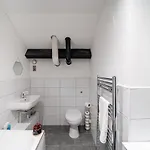Stunning 2 Bedroom Penthouse In Bradford Centre Апартаменты