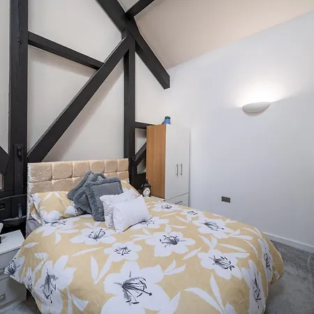 Stunning 2 Bedroom Penthouse In Bradford Centre Bradford (West Yorkshire)