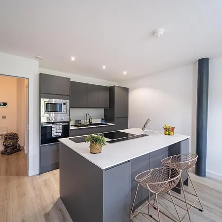 Stunning 2 Bedroom Penthouse In Bradford Centre Apartment Bradford (West Yorkshire)