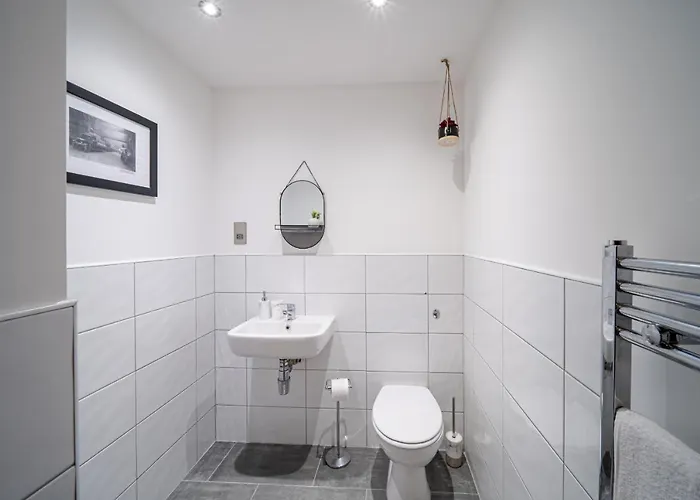 Stunning 2 Bedroom Penthouse In Bradford Centre Διαμέρισμα Μπράντφορντ